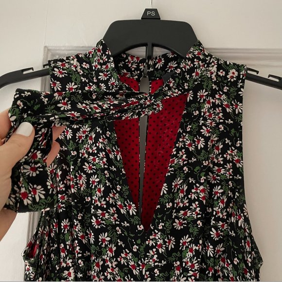 Anthropologie | Floral Jumpsuit | Size: 0 (Fits size 2-4) - Picture 2 of 7